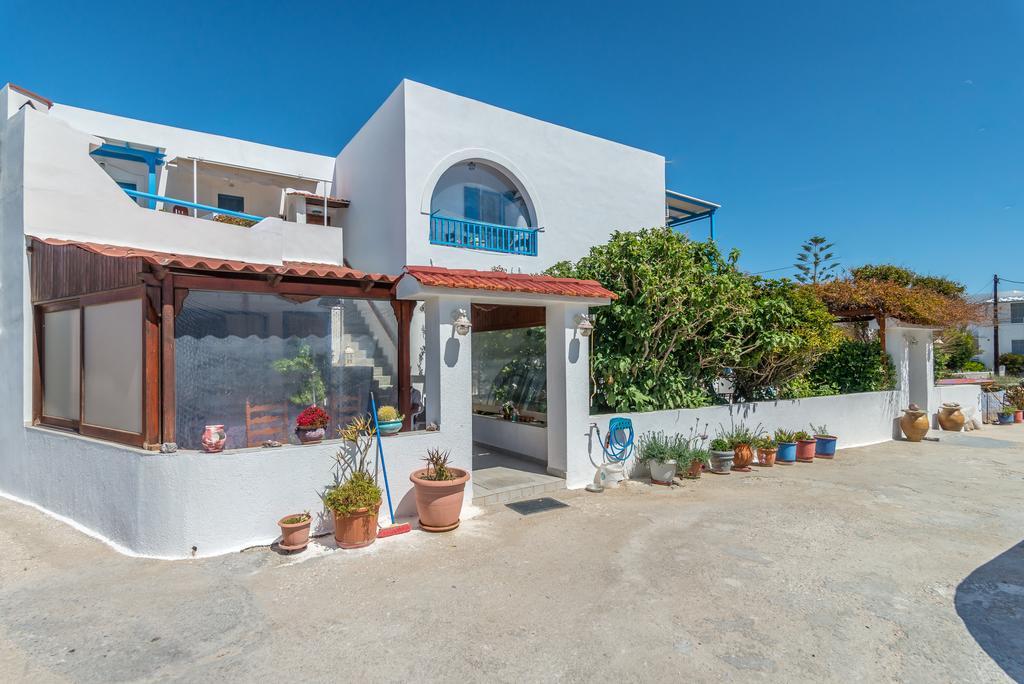Traditional House Milos Полония Екстериор снимка